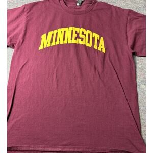 University of Minnesota Golden Gophers Size L T-Shirt Maroon Yellow